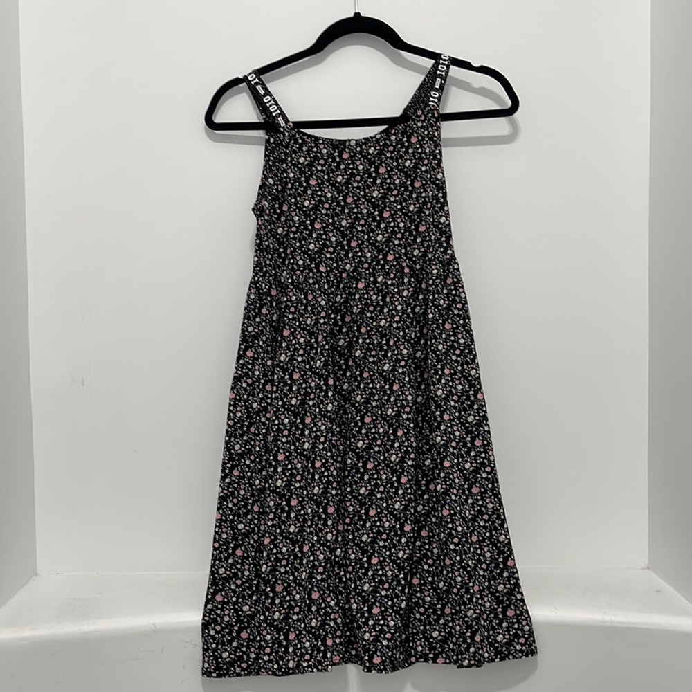 Moon River Girls Floral Print Dress Black White Size 8-9 NWT